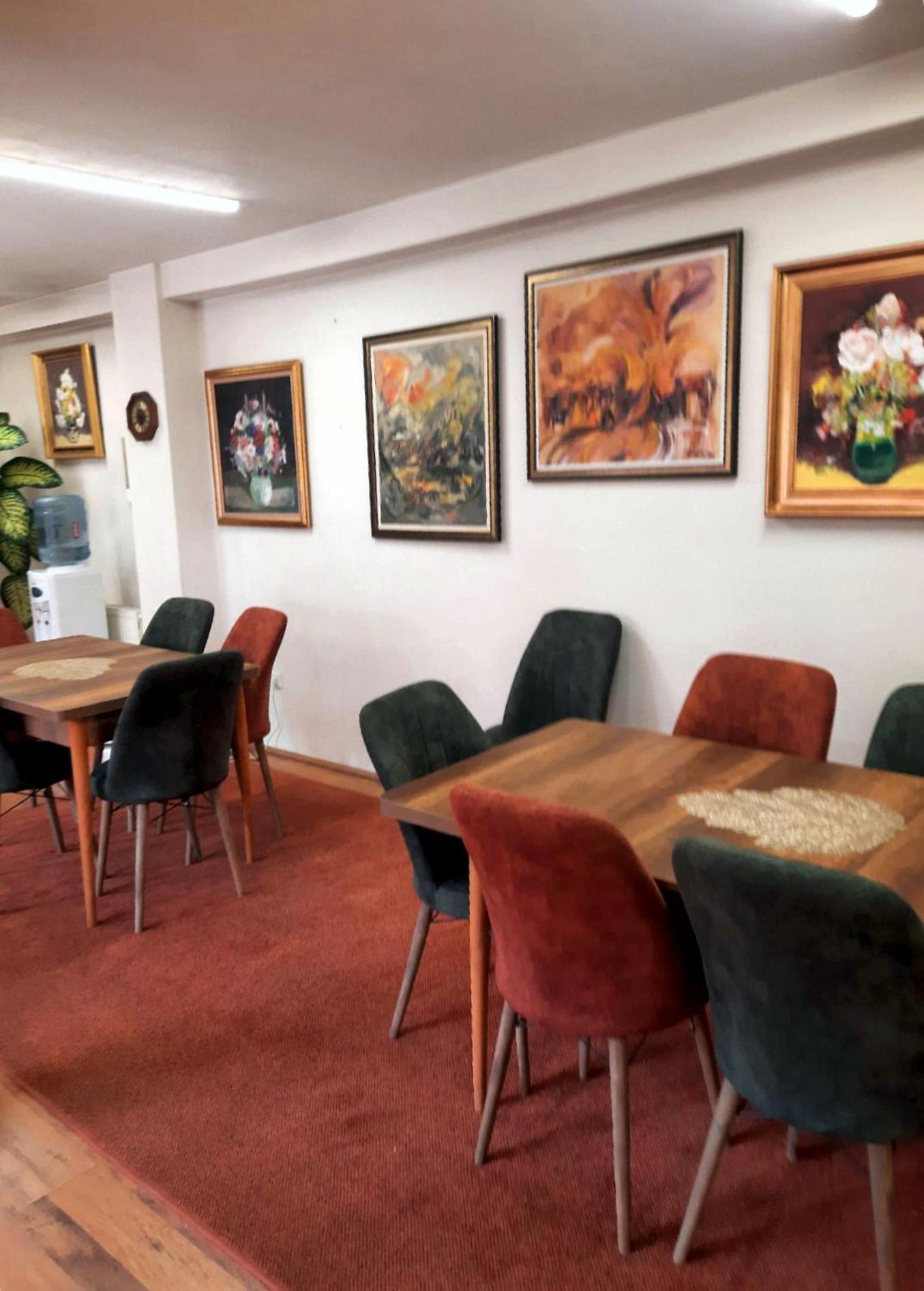 Pensiunea Bendorfeanu Răşinari Exteriör bild