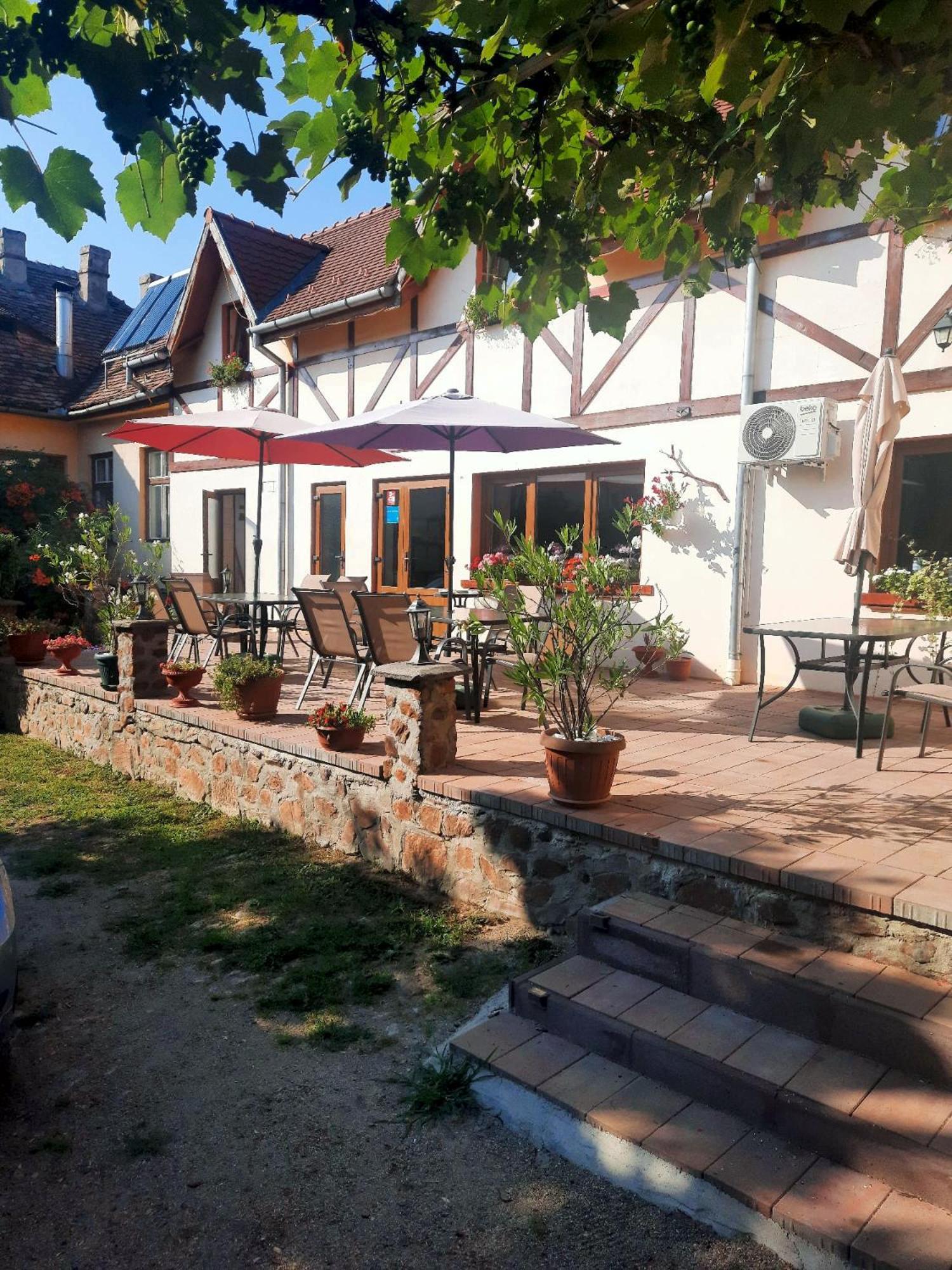 Pensiunea Bendorfeanu Răşinari Exteriör bild